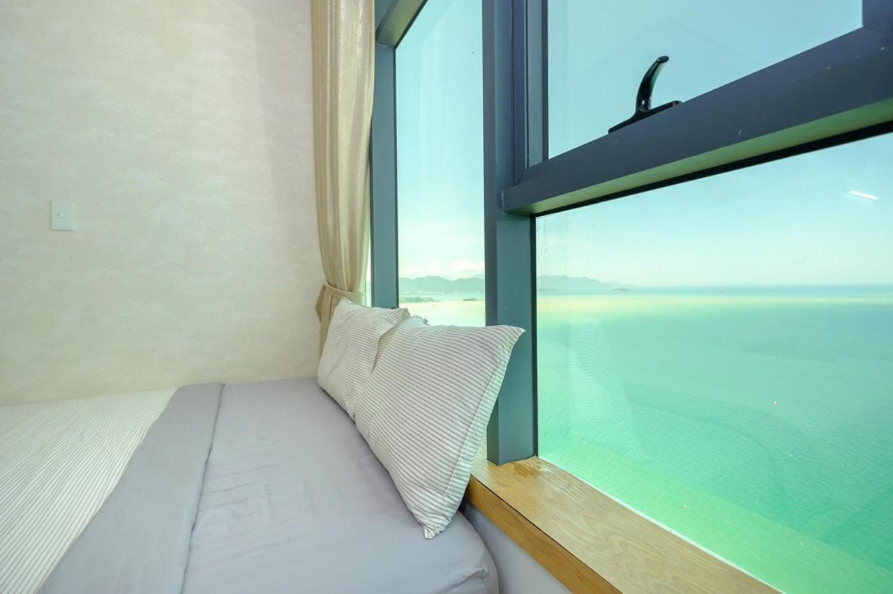 Infinity Sea View Apartment Nha Trang Extérieur photo