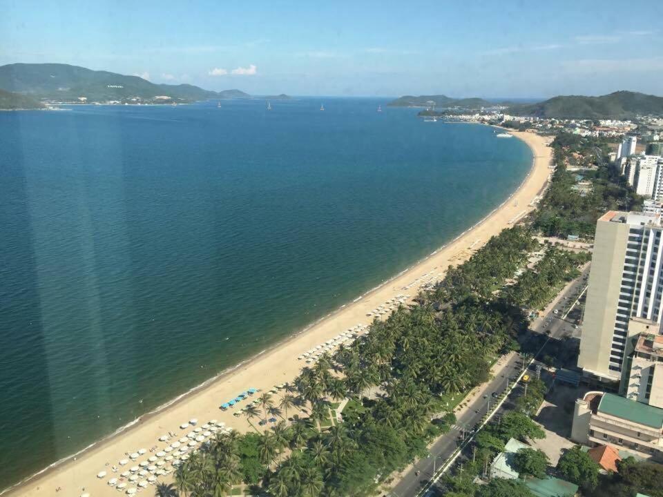 Infinity Sea View Apartment Nha Trang Extérieur photo