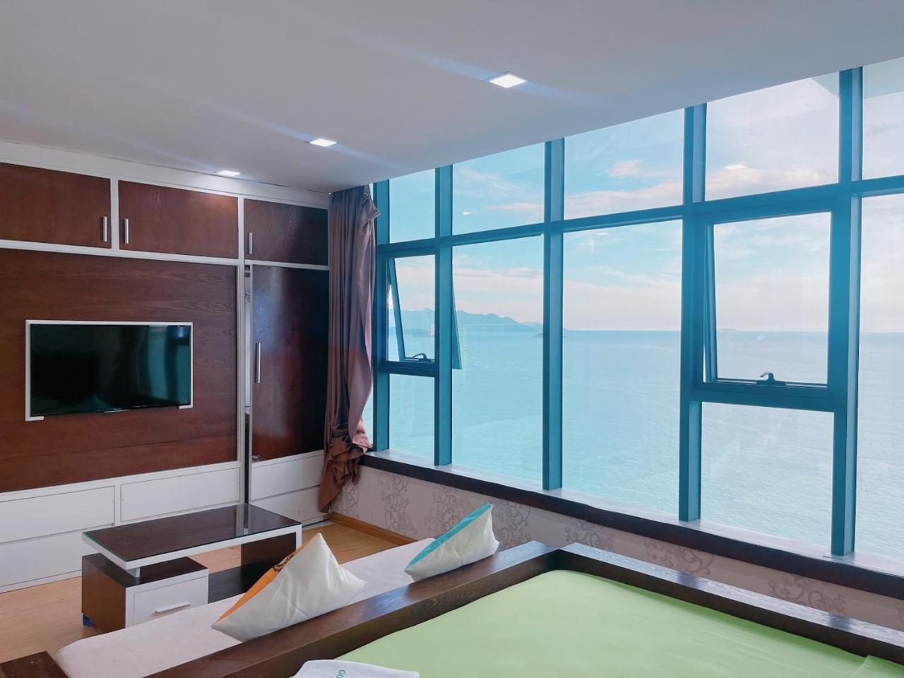 Infinity Sea View Apartment Nha Trang Extérieur photo