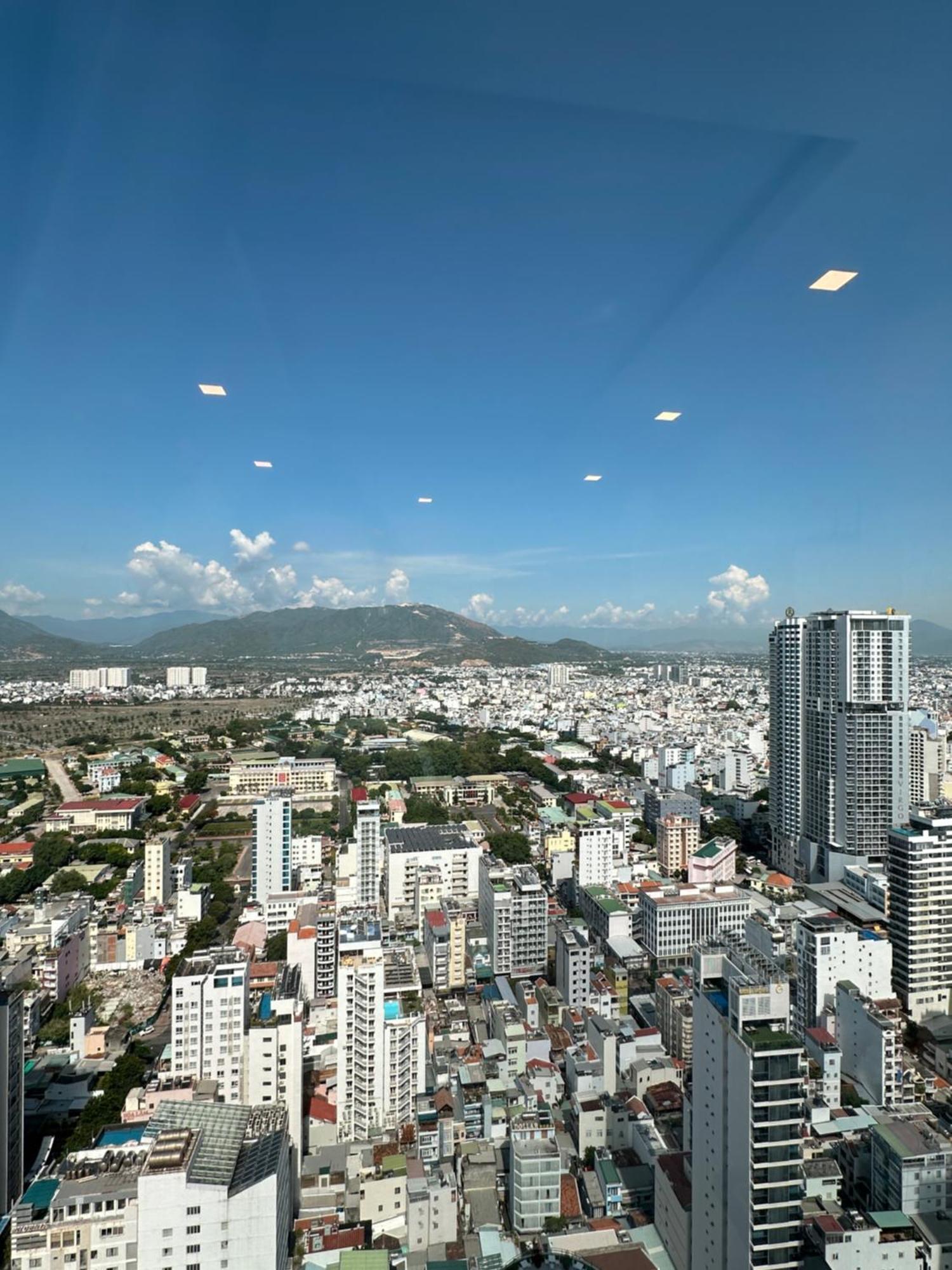 Infinity Sea View Apartment Nha Trang Extérieur photo